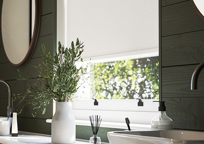 Shimmer (Blackout), Quartz Cream - Roller Blind - Image 5